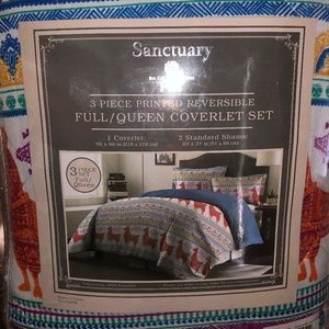 Sanctuary Full/Queen Coverlet Llama Bedding